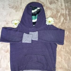 American Eagle sweatshirt